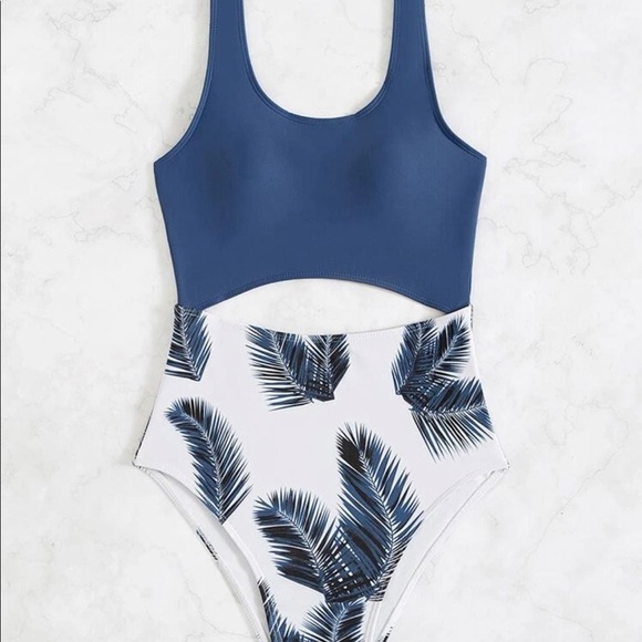 Cut out blue medium one piece swimsuit - Picture 1 of 3